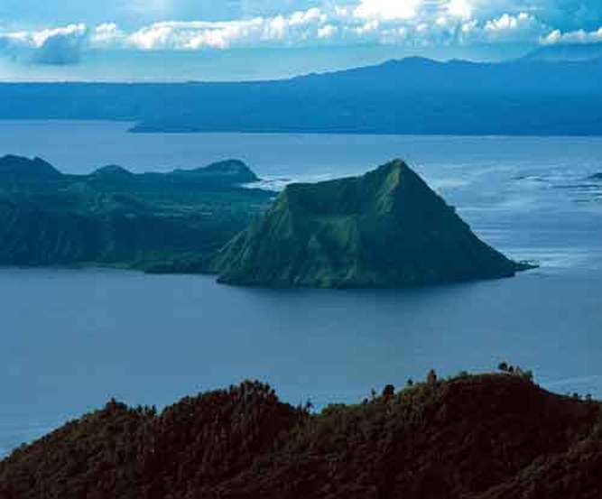 Saan Matatagpuan Ang Taal Volcano In Tagalog